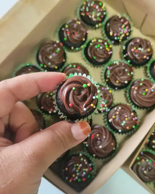 Custom Mini Cupcakes