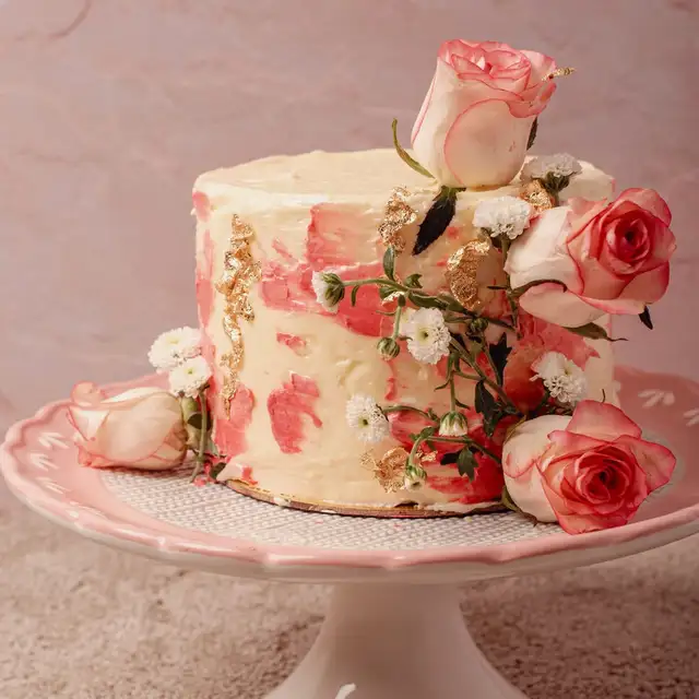 A signature Bakehouse custom cake