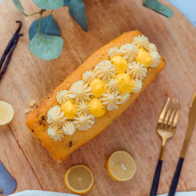 Lemon Vanilla Loaf