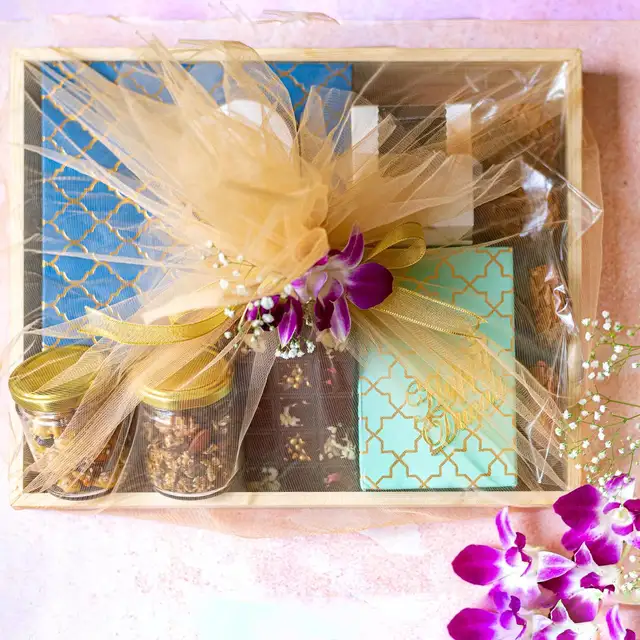 Signature Celebration Hamper